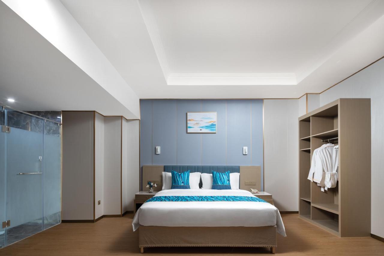 Wenhao Seaview Hotel Санья Экстерьер фото