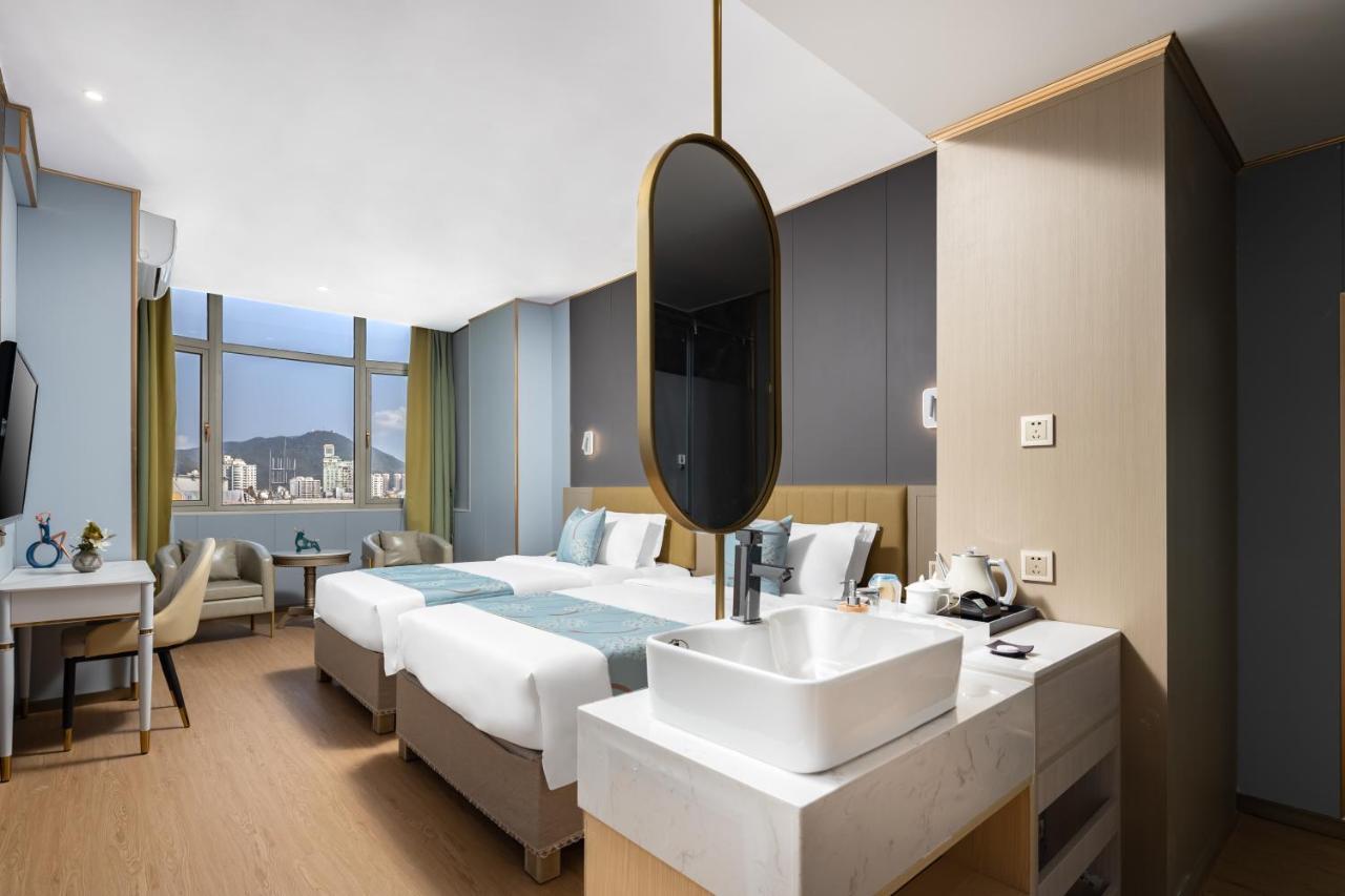Wenhao Seaview Hotel Санья Экстерьер фото