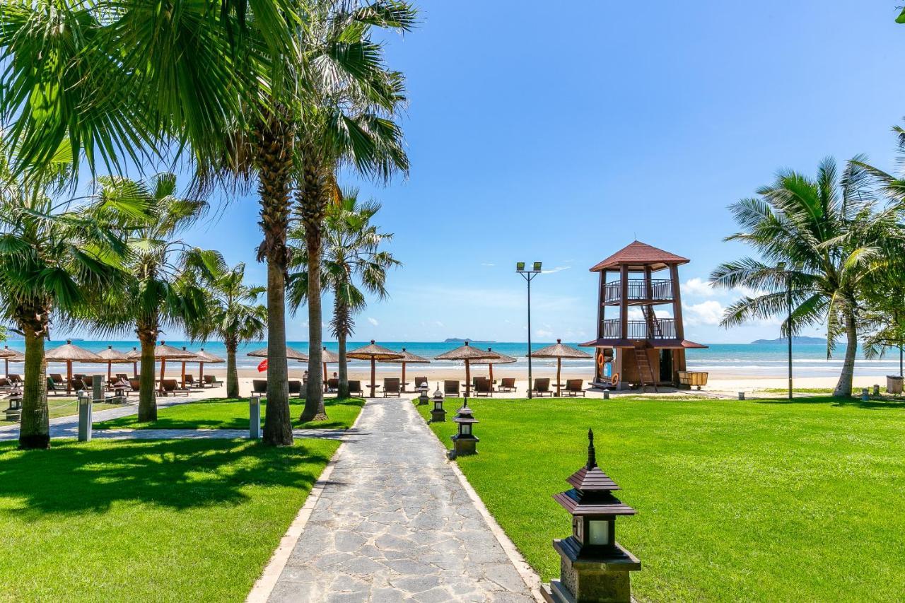 Wenhao Seaview Hotel Санья Экстерьер фото