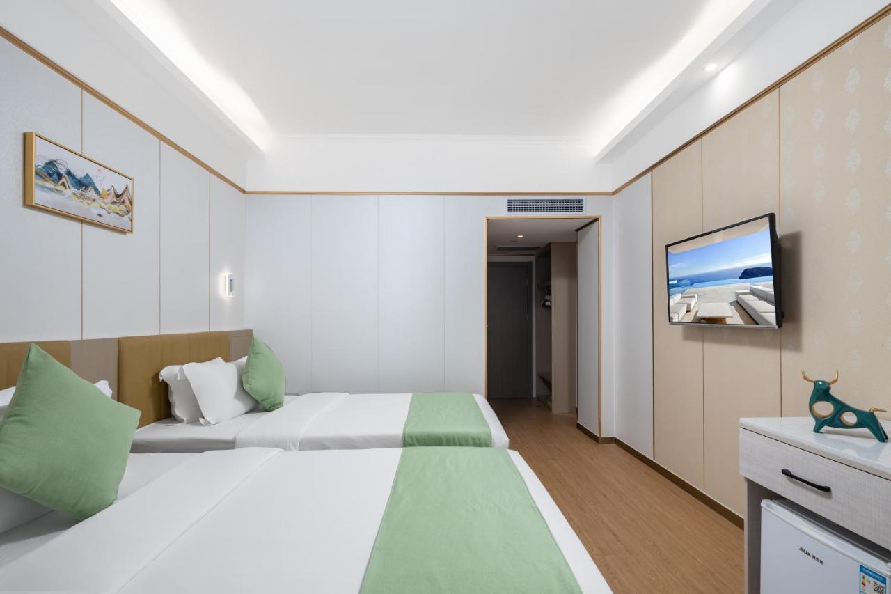 Wenhao Seaview Hotel Санья Экстерьер фото