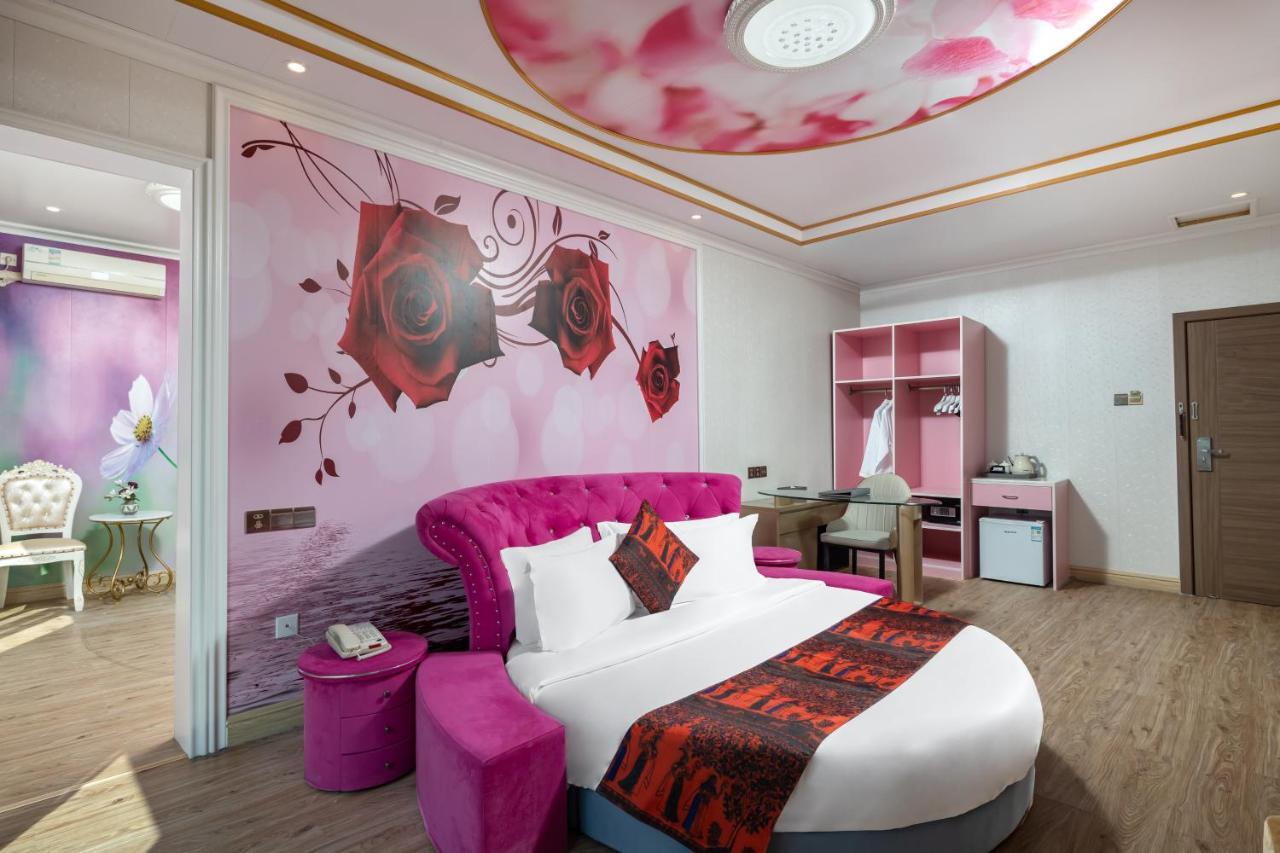 Wenhao Seaview Hotel Санья Экстерьер фото