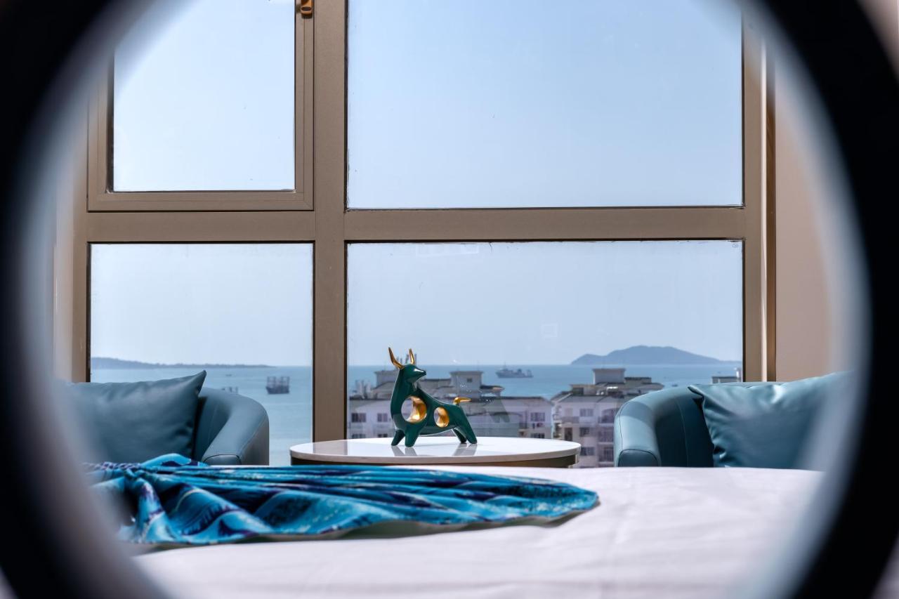 Wenhao Seaview Hotel Санья Экстерьер фото